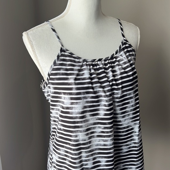 5/$25 Faded Glory Top - Picture 8 of 10